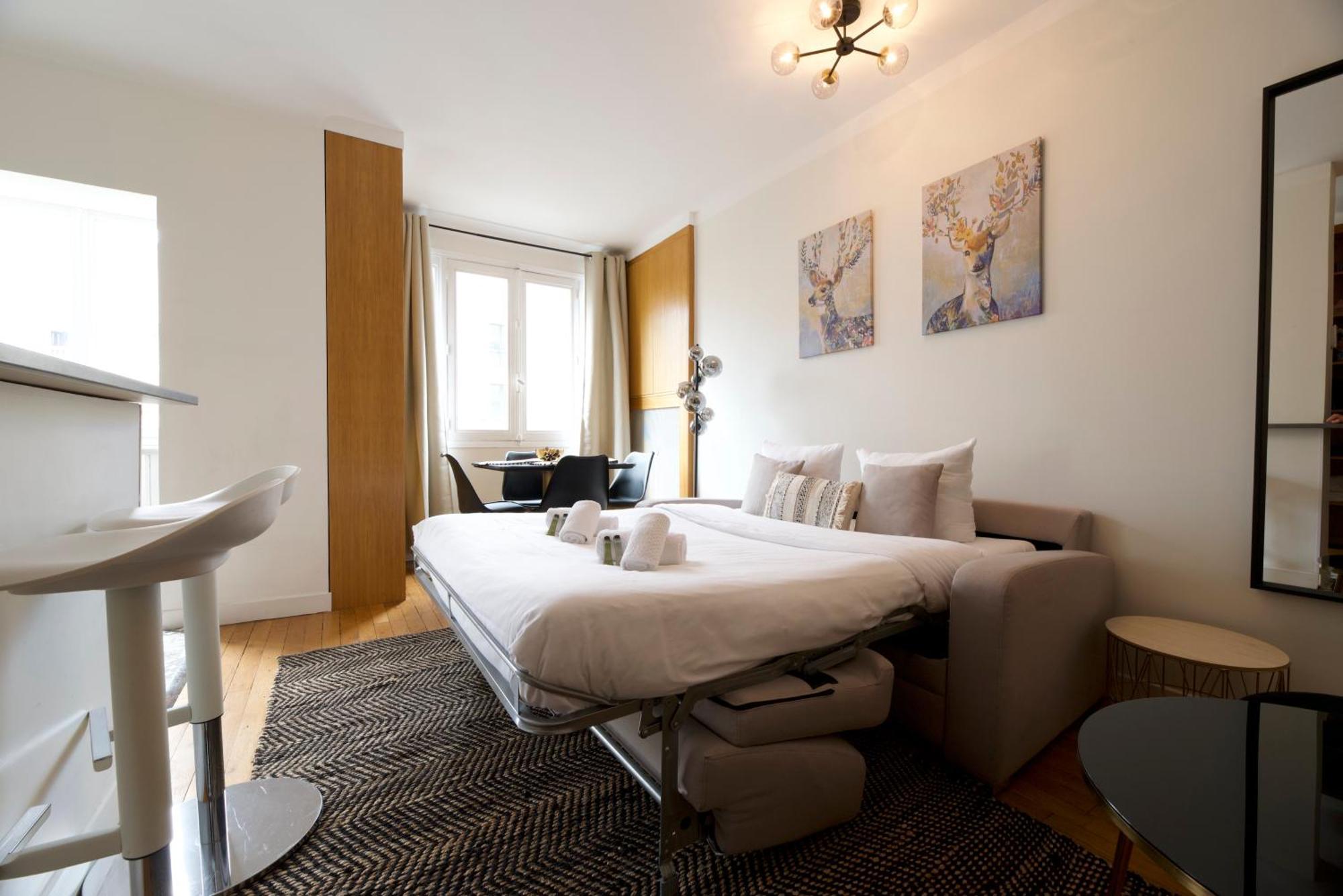 Cia - Champs Elysees Matignon Apartment